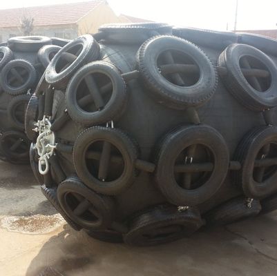 درابزين هوائي يوكوهاما البحري قابل للنفخ مع سلسلة وإطارات