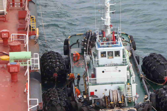 يوكوهاما المطاط نوع هوائي قارب الحاجز الرسو قارب