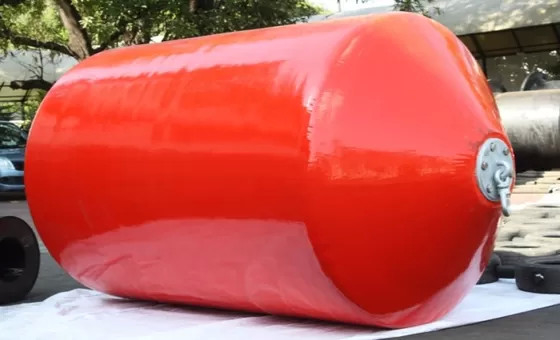 شهادة CCS لون مخصص EVA رغوة مملوءة المروحة للقارب والرصيف