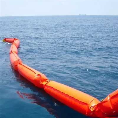 PVC الحاجز العائم الرغوة المطاط احتواء النفط طفرة مخصصة حاوية الموانئ / البحيرة / الطفرة النفطية البحرية