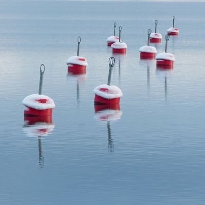 إيفا رغوة مملوءة بالكرة العائمة لتحديد منطقة السلامة حاجز المياه عوامة الإرساء